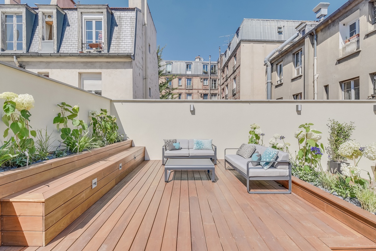 Cration d'une terrasse sur le toit d'un immeuble  Paris : transformation toit terrasse architecte