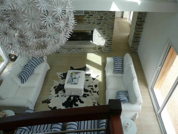 Rénovation d'une maison de pays en pierre et de sa dépendance